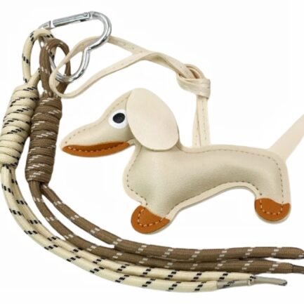 Llavero-Charms-Salchicha-pequeno-Beige-Luque